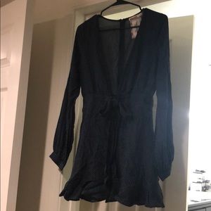 Deep V gorgeous polka dot SKYLAR + MADISON dress.